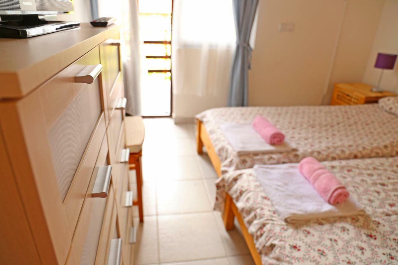 Apartments Mira Gornji Karin Ngoại thất bức ảnh